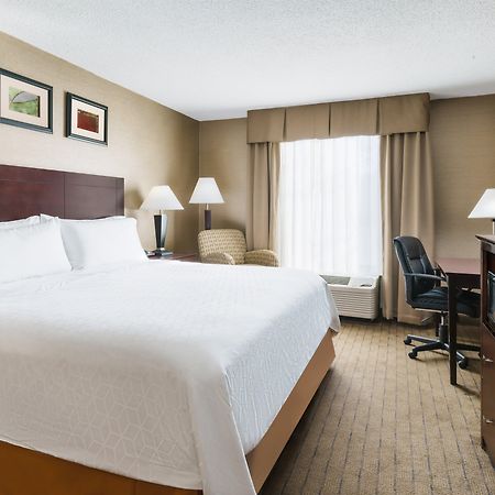 Holiday Inn Express Boston Brockton By Ihg Kültér fotó