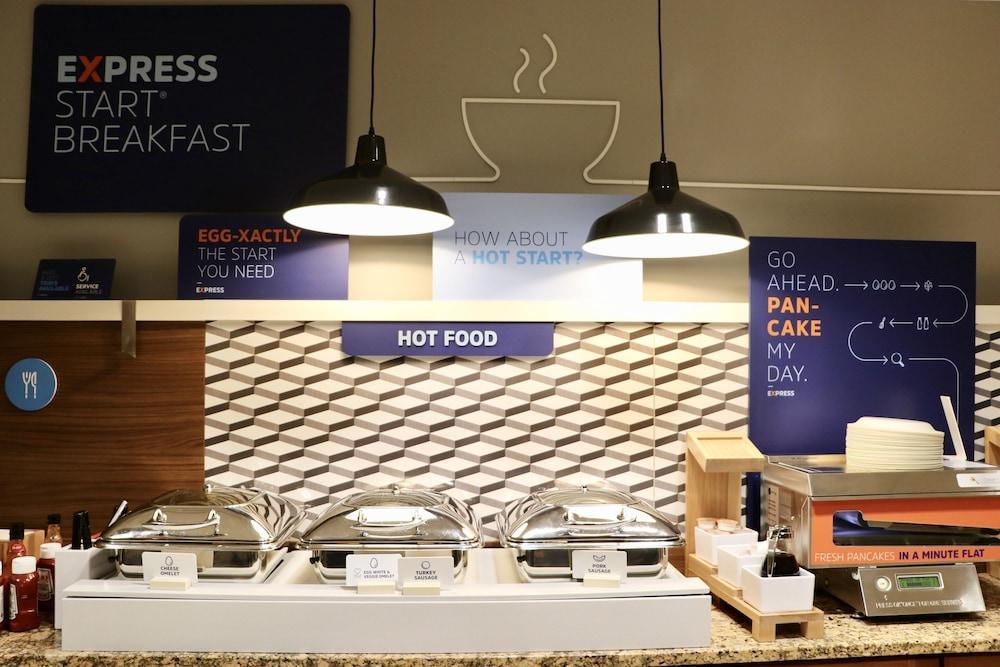 Holiday Inn Express Boston Brockton By Ihg Kültér fotó